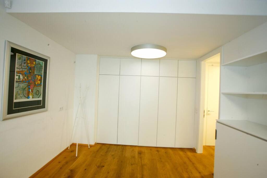 Top Central Apartment On Karlsplatz ウィーン エクステリア 写真